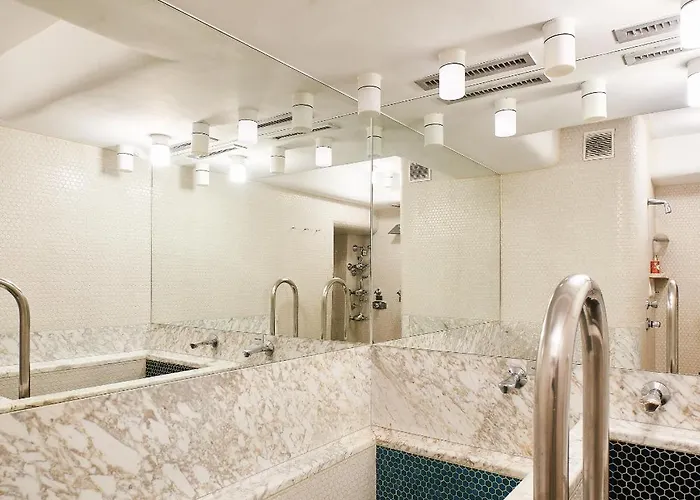 Prestige Luxury Haven W Free Parking And Sauna Διαμέρισμα Βιέννη
